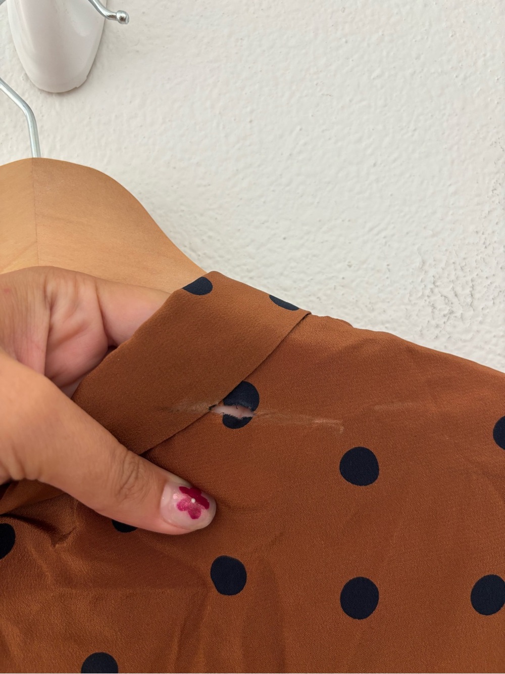 Sezane Ann shirt in brown and navy polka dot - Picture 4 of 5